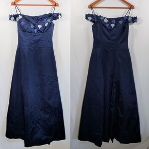 Richard Tyler Couture Navy Blue Satin Dress with Maple Leaf design  Size 10